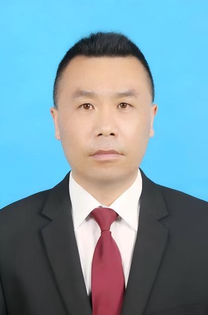 何海龙